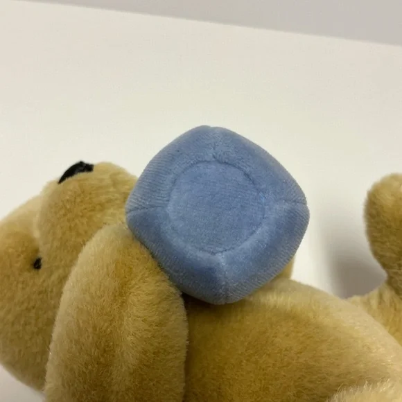 Vintage Gund Classic Pooh Plush Winnie the Pooh with Honey Pot Stuffed Animal - Picture 12 of 16